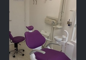 Le cabinet dentaire de Gagny dispose de 2 salles de soins :Les soins courants sont réalisés dans la salle de soins d'omnipratique.